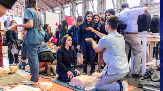 Carreras 2024: el 60% de los inscriptos en la UNL son mujeres y medicina sigue siendo la más elegida