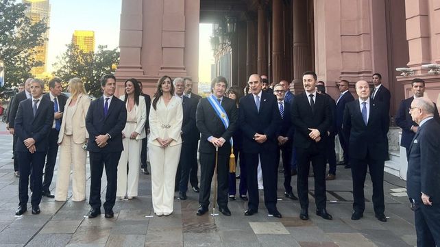 Milei le tomó juramento a sus ministros
