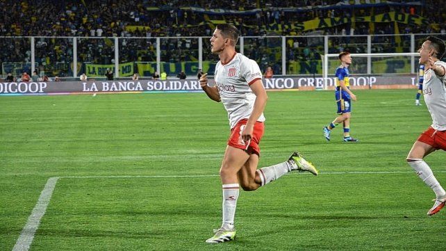 Guido Carrillo festeja su gol ante Boca.