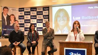 Fuerte apoyo del massismo a la postulación de Luz Balbastro