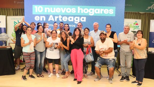 Arteaga: la provincia sorteó diez viviendas