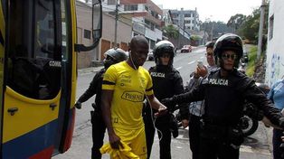 Ecuador expulsó a cinco jugadores que se escaparon de la concentración