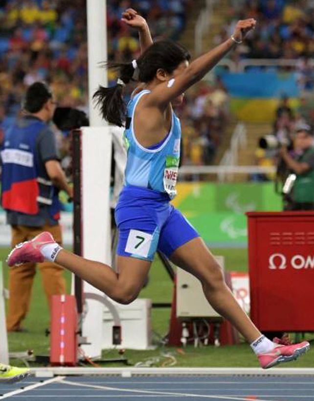 Yani Martínez, volando a la final de los 100 metros en Juegos Paralímpicos