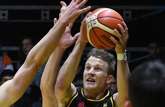 De la mano de los hermanos Zurbriggen, Obras superó a Hispano