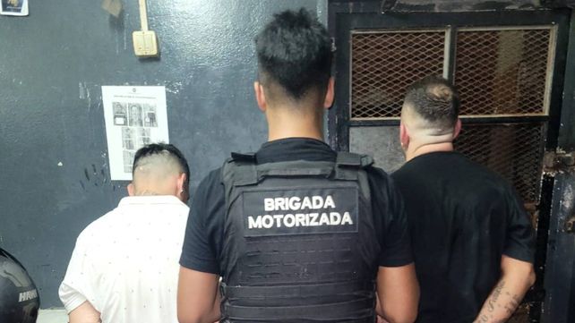 Los sospechosos intentaron esconderse en una terraza del centro.