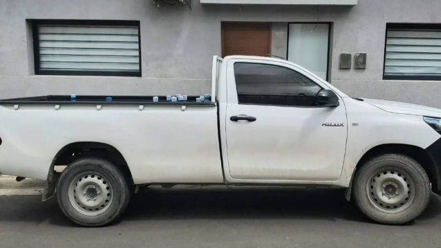 La camioneta fue hallada este sábado por la mañana y