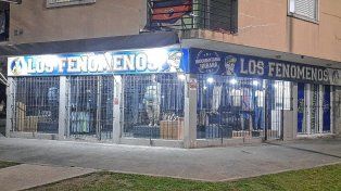 Barrio Villa María Selva: persiguieron y apresaron a cuatro delincuentes que asaltaron un local de ropa deportiva