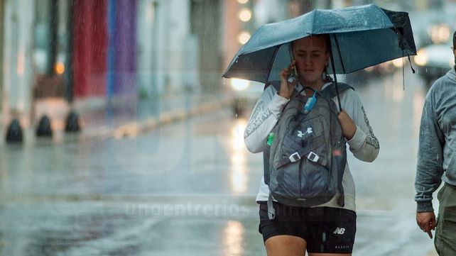 El Servicio Meteorológico Nacional SMN indica para este lunes lluvias y tormentas aisladas por la madrugada