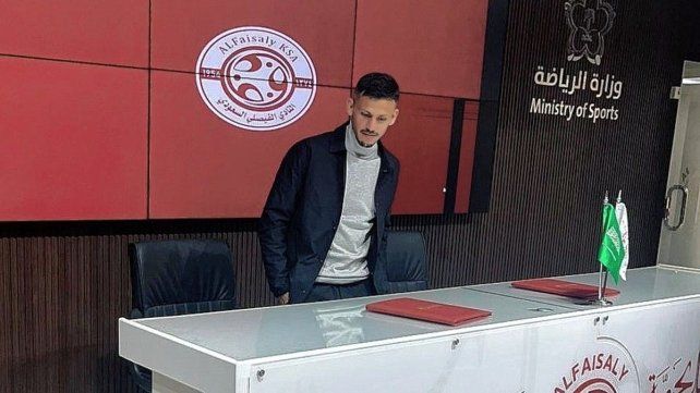 Junior Mendieta será jugador de un club de Arabia Saudita.