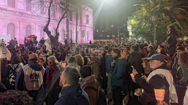 Multitudinaria marcha universitaria en Santa Fe: Sin salarios dignos no hay universidad pública de calidad