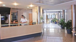 Prestadores de Iapos cobraron el 50% de lo facturado en agosto