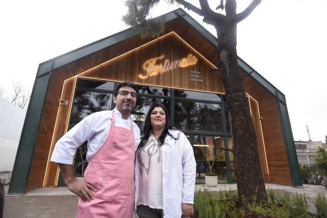 Yanina Botti está al frente de la casa de pastas Fortunata en Funes. Eligió a Paco Matar como chef del emprendimiento.&nbsp;