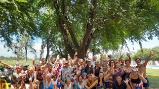Colonia de Verano para mayores de 60 años. Las colonias ofrecen espacios de encuentro y socialización, generando ámbitos de esparcimiento, recreación y actividad física que promueven una vida activa, independiente y autónoma