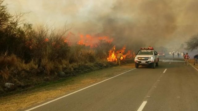 Incendios: más de 50 personas fueron evacuadas en el suroeste de Córdoba
