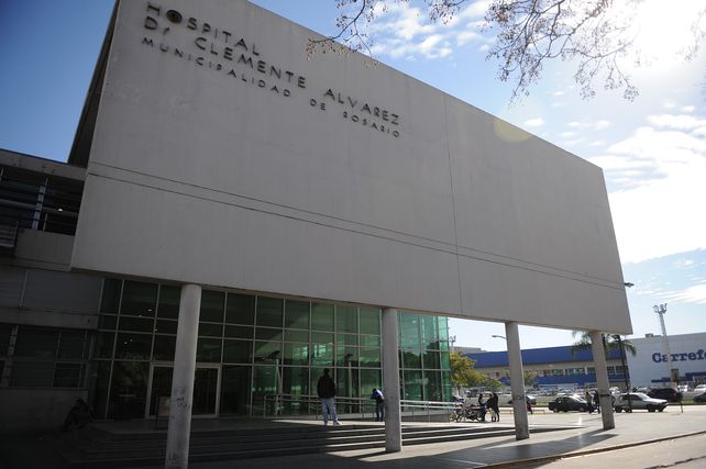 El ministro de Salud provincial le respondió a Nación y negó exceso de personal en ese área