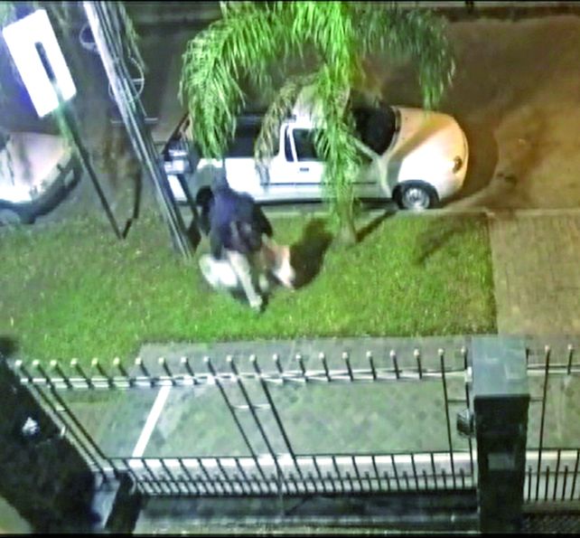 Quemacoches de Bº Candioti: no logran identificarlo