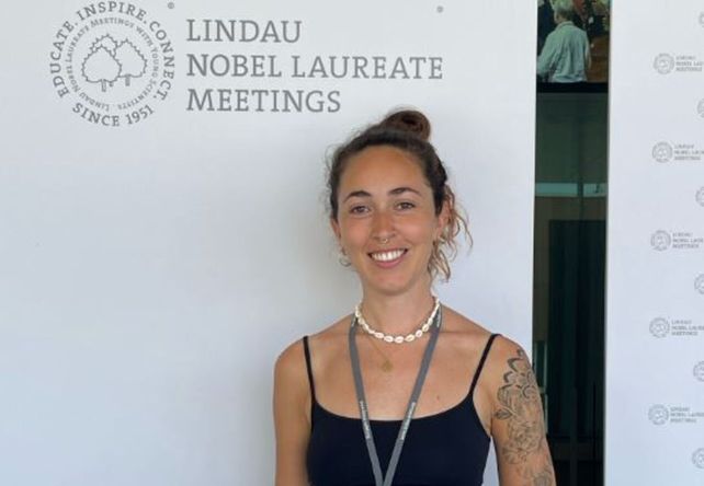 Fiamma Ayelén Buratti se doctoró en la UNR y participó de un encuentro con Premios Nobel.