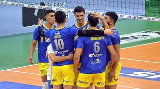 Paracao ganó su partido ante Monteros en Mar del Plata y sigue dentro de los ocho mejores.