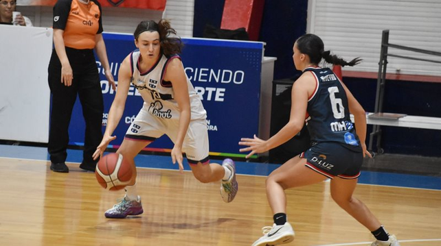 Náutico ahora tiene un registro de 4 triunfos y 6 derrotas en la Liga Femenina de Básquet.