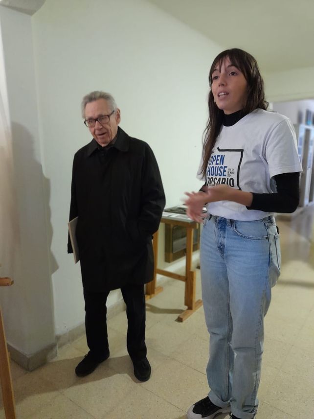 El profesor Aníbal Moliné en la Casa Estudio Hilarión Hernández Larguía: Hilarión y Newton introdujeron otros conceptos: medianera compacta