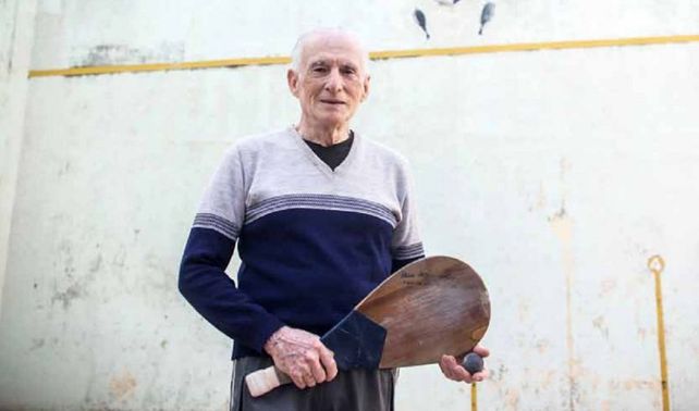 Caro, el gran zaguero de las ocho décadas