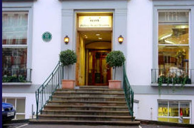 EMI necesita dinero y vende los m&iacute;ticos estudios de Abbey Road