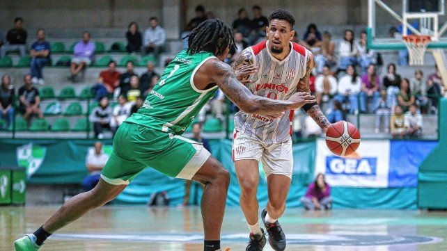 Unión arrancó su gira por Córdoba con derrota ante Atenas Unión arrancó su gira por Córdoba con derrota ante Atenas