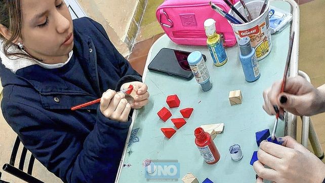 Alumnos de Seguí regalarán juguetes a un merendero de Paraná