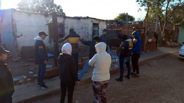 Narcomenudeo: detuvieron a dos personas por vender droga