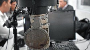 Hoy es el día de la radio en Argentina y en Santa Fe