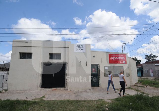 En el barrio. Las vecinales realizan una labor de contención social en muchos los lugares donde están insertas / Foto: José Busiemi - Uno Santa Fe