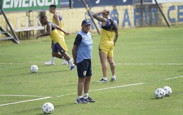 Miguel Angel Russo optó por darles descanso a aquellos futbolistas que venían con muchos minutos encima.