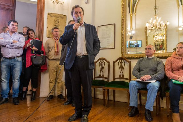El intendente en la sesión del HCD.&nbsp;