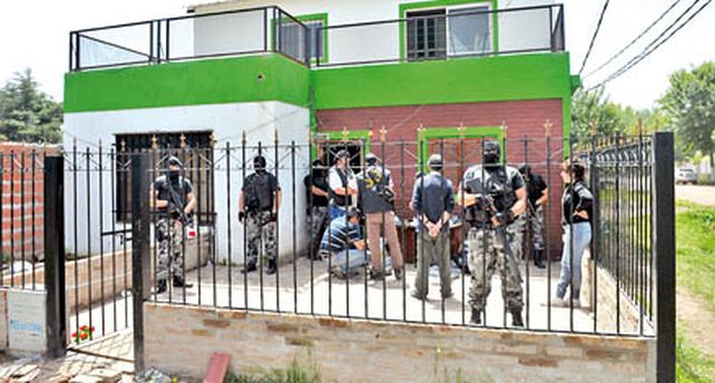 Cinco detenidos y 8 kilos de drogas secuestrados en el cord&oacute;n industrial