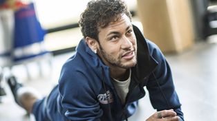 Neymar, furor en las redes sociales por su nuevo look