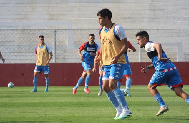 Cuqui Márquez pretende demostrar en Unión todo lo que no pudo aún por diferentes razones.