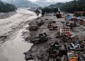 Otra vez, devastadoras inundaciones afectan a Nepal