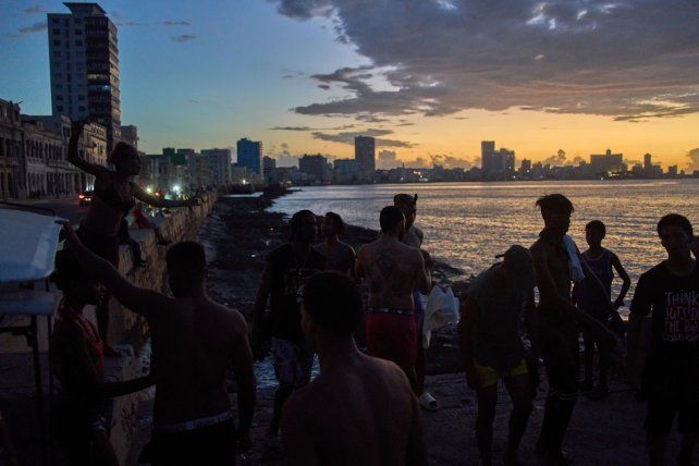 Cuba en crisis, entre apagones generales y el acecho de Estados Unidos