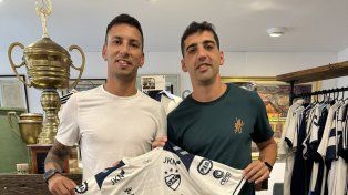 El Piri Vangioni se despidió de Newells y jugará en Quilmes.