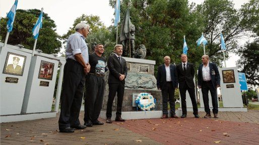 La provincia encabezó el acto por el Día del Veterano y de los Caídos en la Guerra de Malvinas