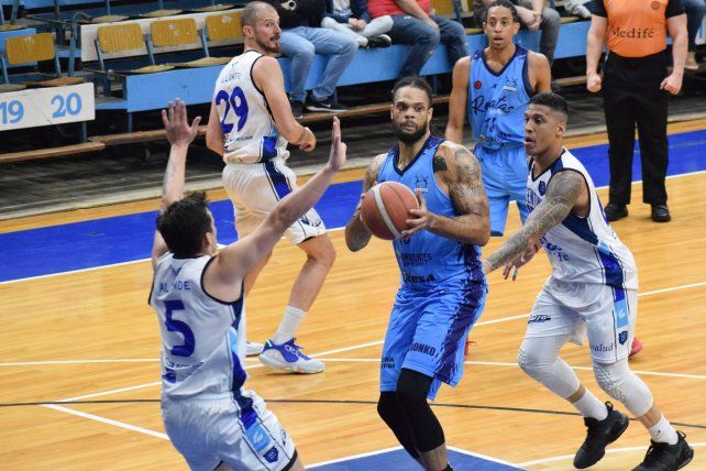 Buen triunfo de Regatas Corrientes sobre Argentino de Junín en la LNB