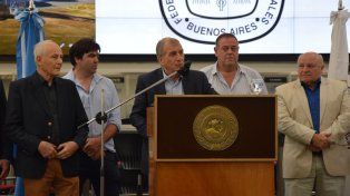 Fernando Rivara, presidente de la Federación de Acopiadores, durante el acto de fin de año realizado este jueves en la Bolsa de Cereales de Buenos Aires.
