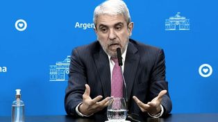 Aníbal Fernández, ministro de Seguridad nacional, dijo sobre el ataque a la vicepresidenta Cristina Fernández de Kirchner que hay que sacarse de la cabeza que esto es una adivinanza.&nbsp;