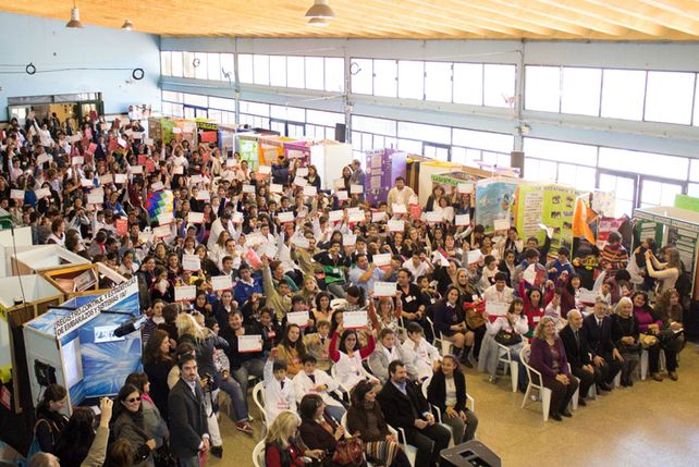 Distintos momentos de la Feria de Ciencias y Tecnología realizadas en 2013.