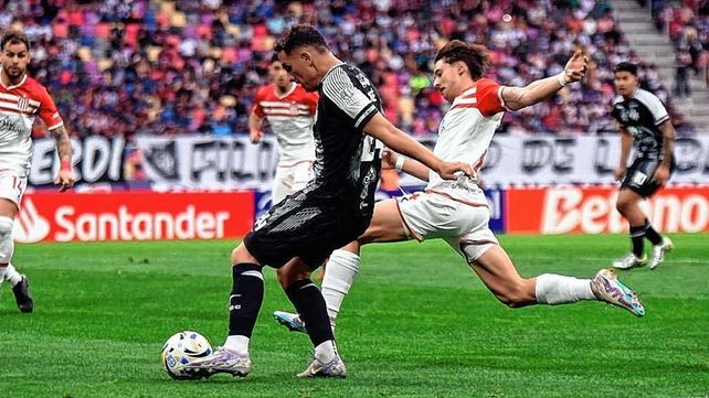 Estudiantes visitará a Central Córdoba buscando meterse en las semifinales del Torneo Clausura.