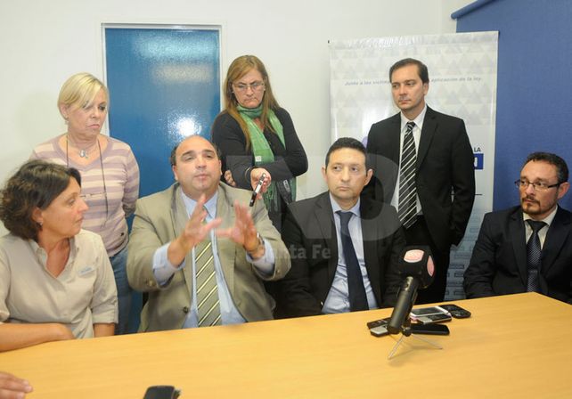 En equipo. Parma y Urdiales (de pie) y Parodi