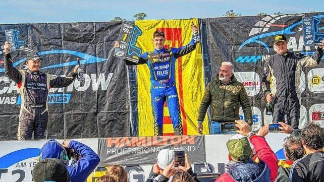 Ian Reutemann consiguió imponerse en el TC4000 en la ciudad de San Jorge.