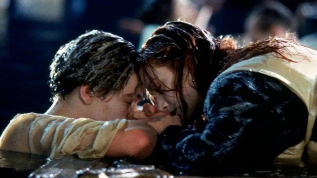 La puerta que decidió el final de la película Titanic se vendió por una cifra casi millonaria