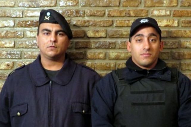Dos policías de San Jorge encontraron 50 mil pesos y se los devolvieron a su dueño