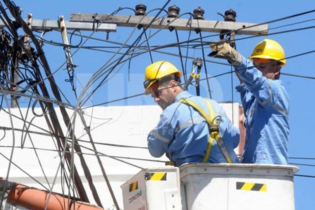 El barrio no necesita reparaciones improvisadas, hay que asegurar el servicio